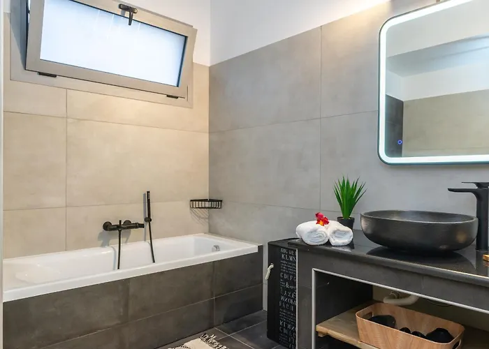 La Casa Di Pantelis With Luxury Pool Villa