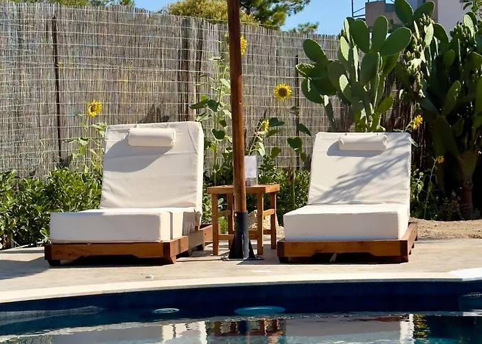 La Casa Di Pantelis With Luxury Pool Villa