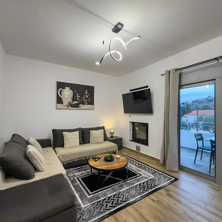 La Casa Di Pantelis With Luxury Pool Villa